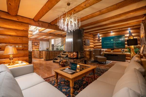 SCHILCHERLAND CHALET